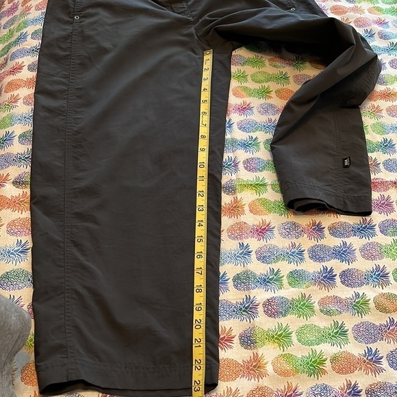 Helly Hanson 100% nylon cropped pants - Picture 8 of 10